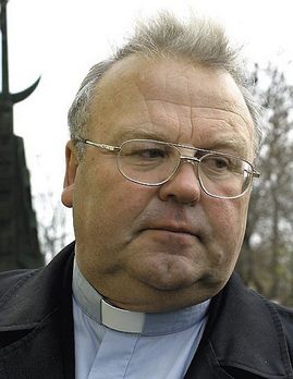Mielagėnų klebonas Marijonas Savickas